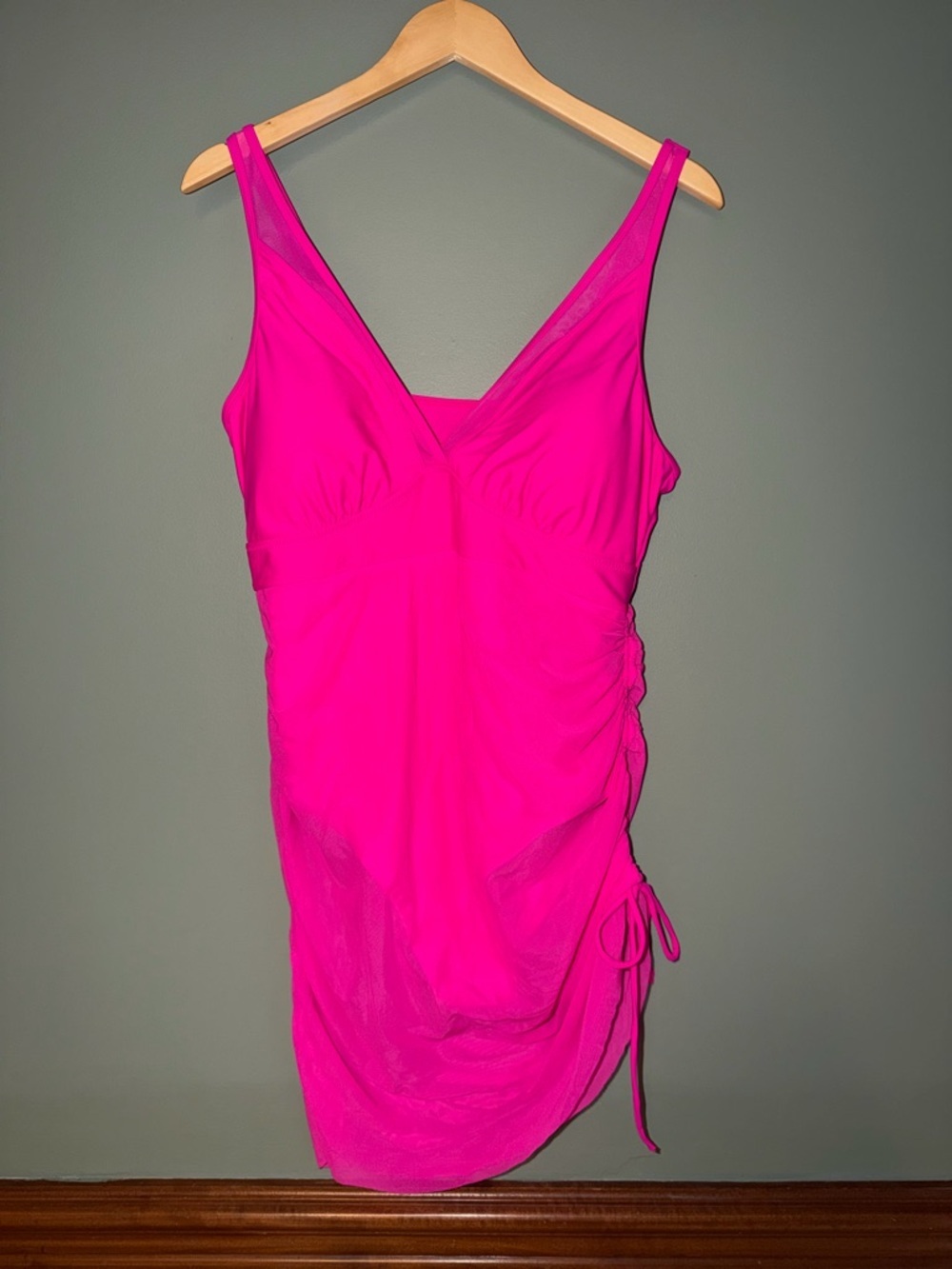 Blooming Jelly Hot Pink Ruched Tummy Control Swimsuit One Piece XXL B - Picture 2 of 5